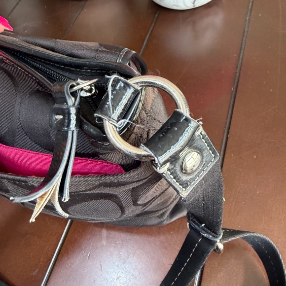 Coach Black crossbody - Picture 4 of 15